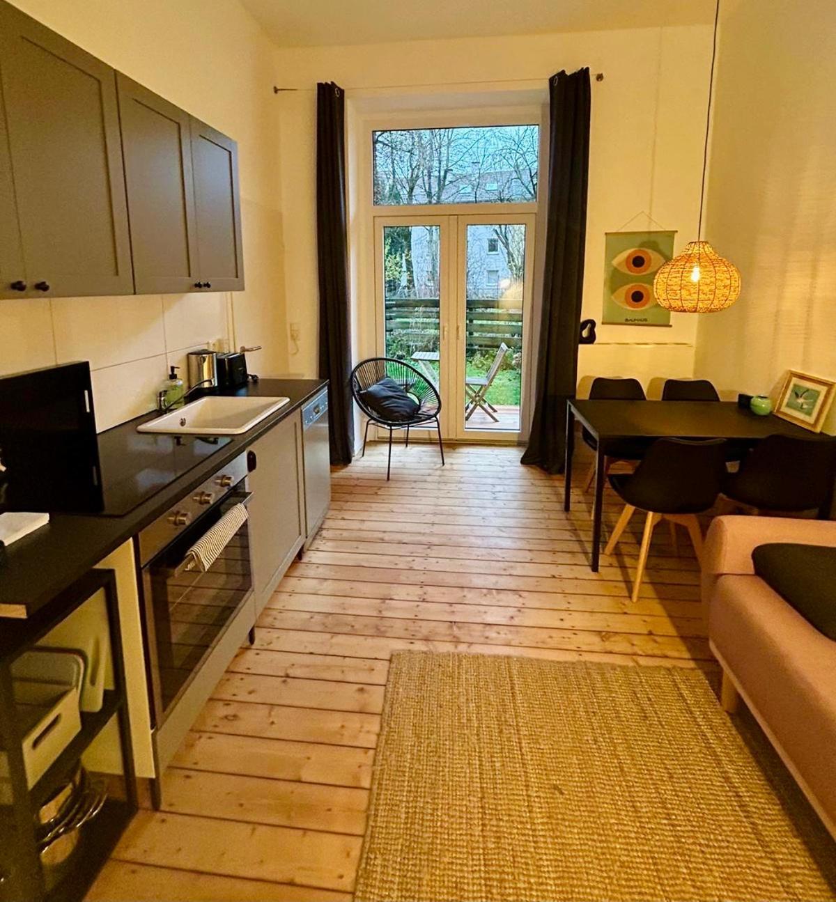 Feelslikehome - Stylische Und Zentrale Altbauwohnung Mit Terrasse&Garten Bochum Exteriér fotografie